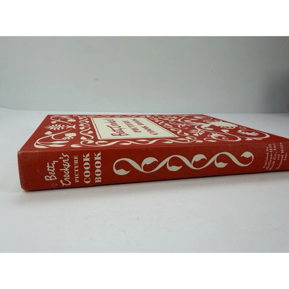 1950 Betty Crocker's Picture Cook Book 1st Edition 6th Print Hardcover